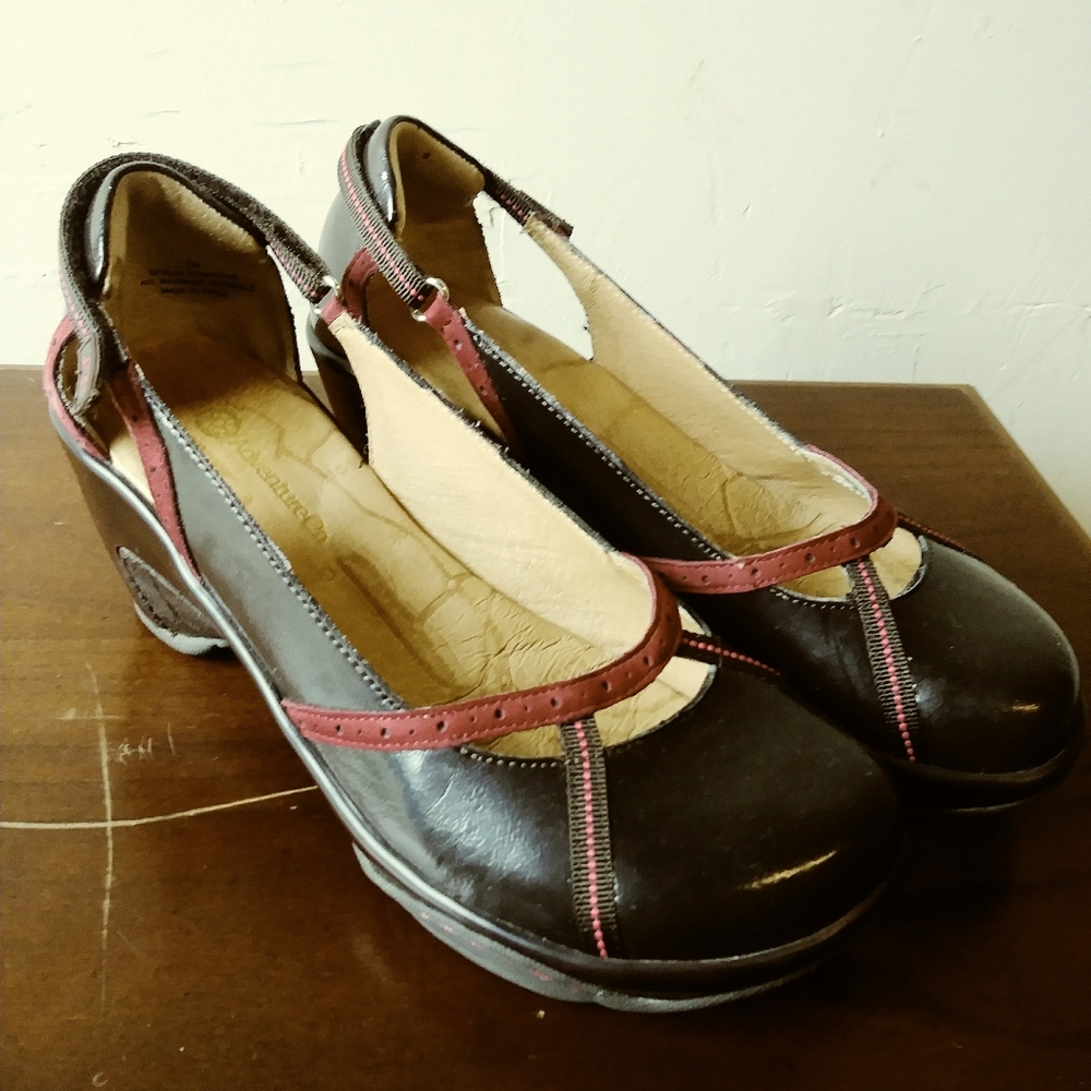 J41 Sevilla size 7M